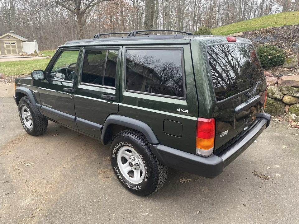 1998 Jeep XJ Cherokee - Image 8 of 31