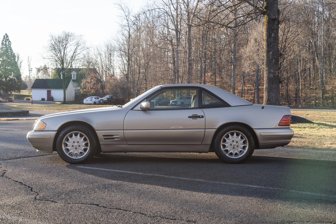 1998 Mercedes-Benz R129 SL-Class - Image 8 of 31