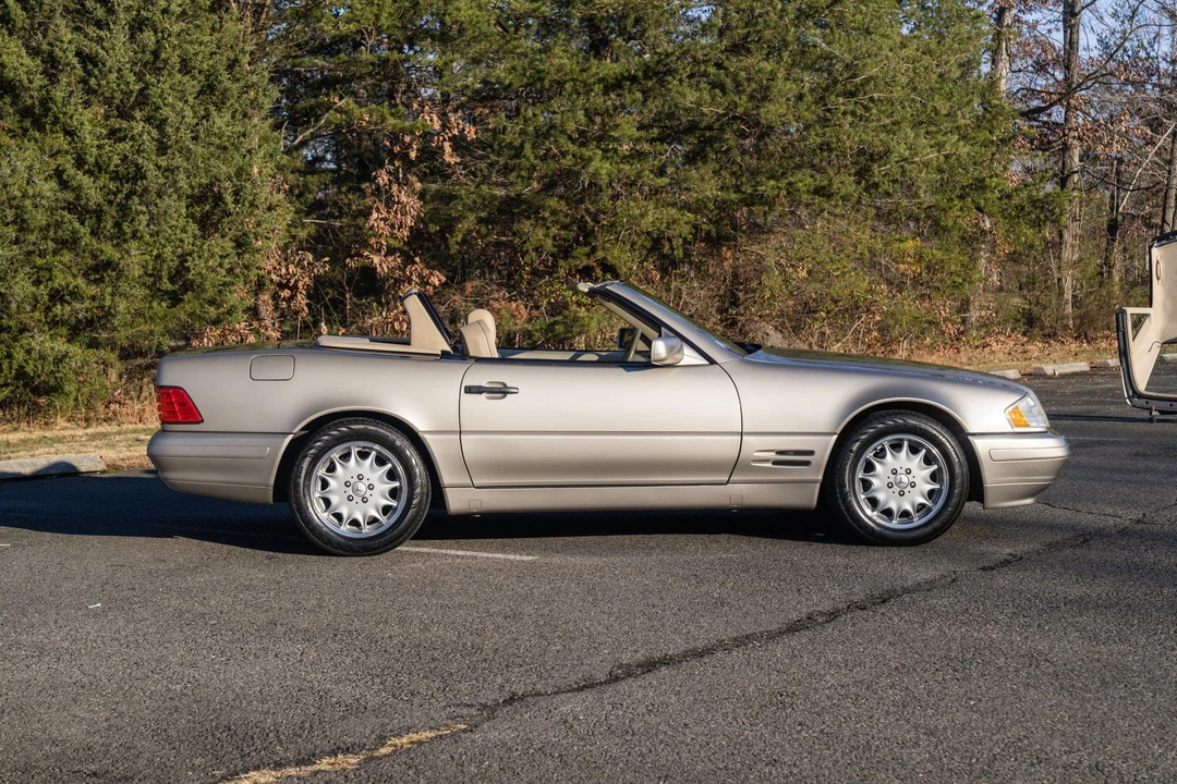 1998 Mercedes-Benz R129 SL-Class - Image 13 of 31