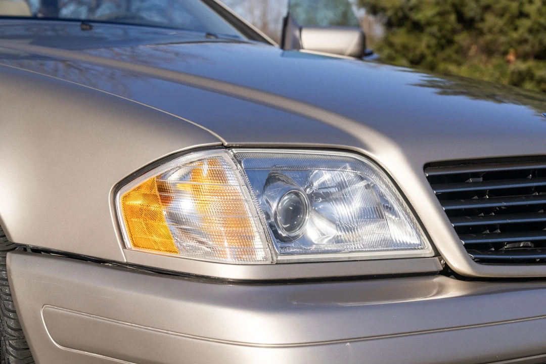 1998 Mercedes-Benz R129 SL-Class - Image 26 of 31