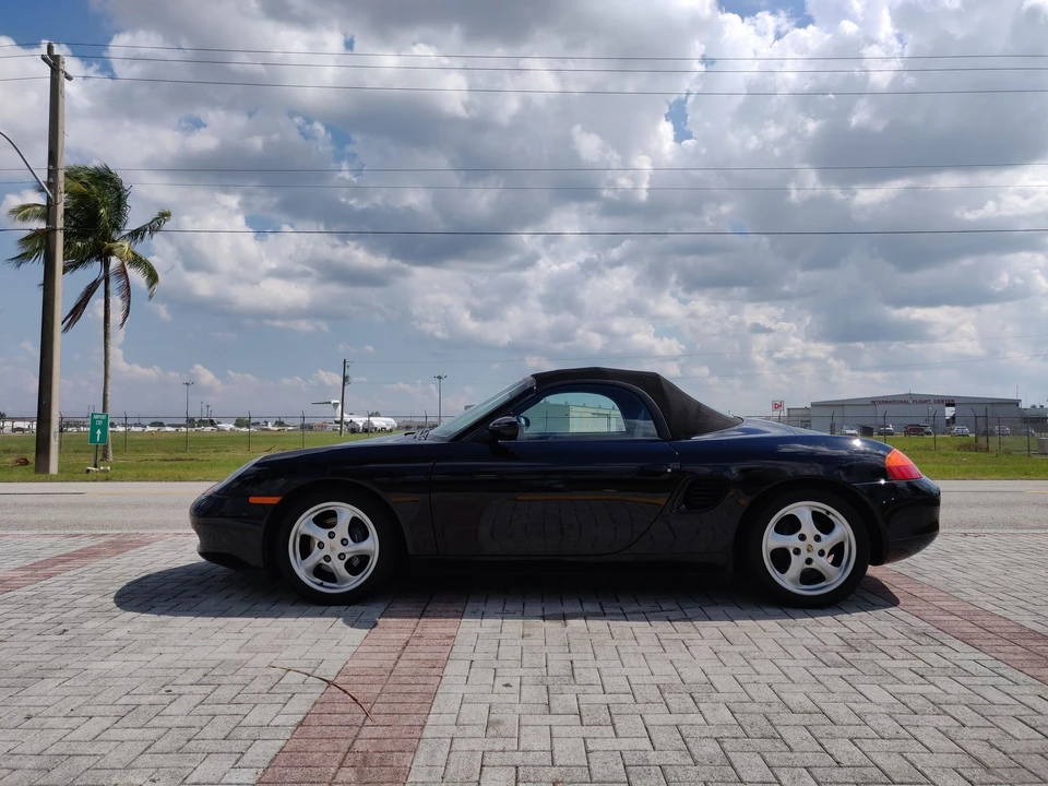 1998 Porsche 986 Boxster - Image 30 of 31