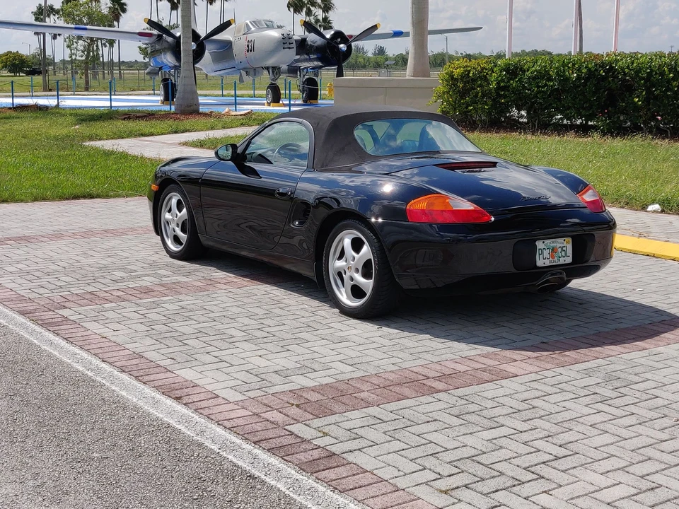 1998 Porsche 986 Boxster - Image 27 of 31