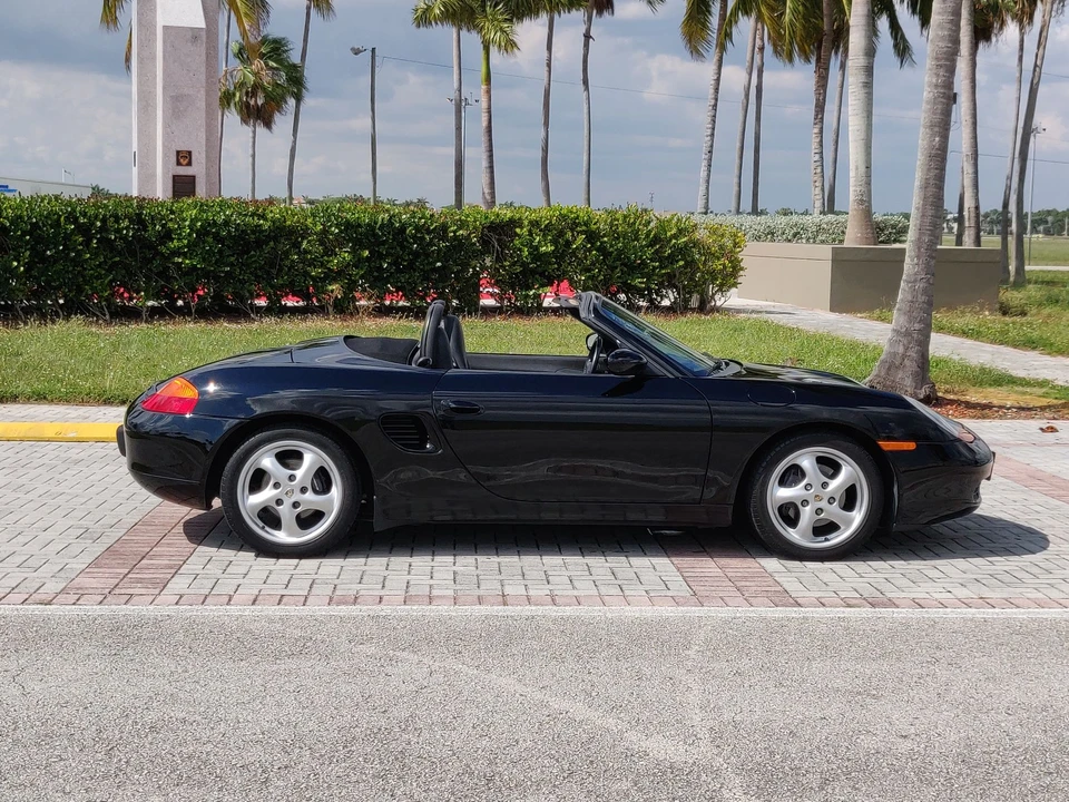 1998 Porsche 986 Boxster - Image 4 of 31