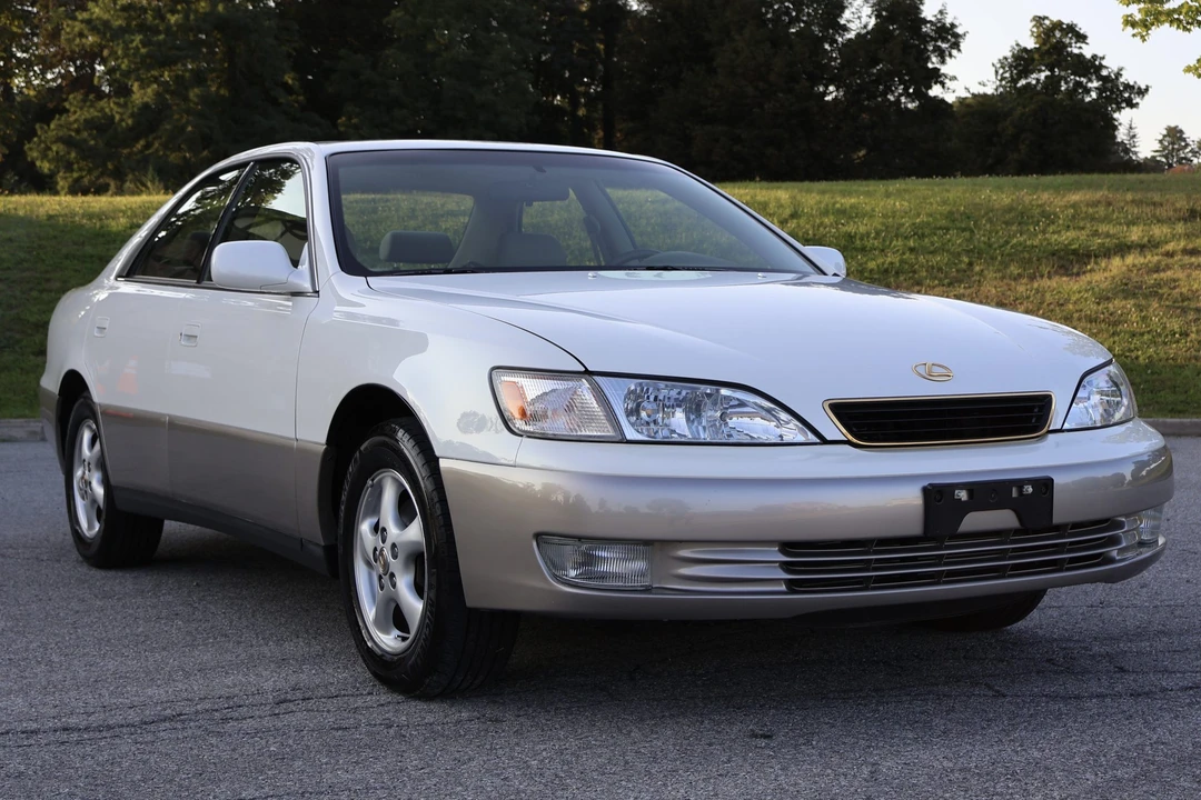 1999 Lexus ES 3rd Gen - Image 6 of 31