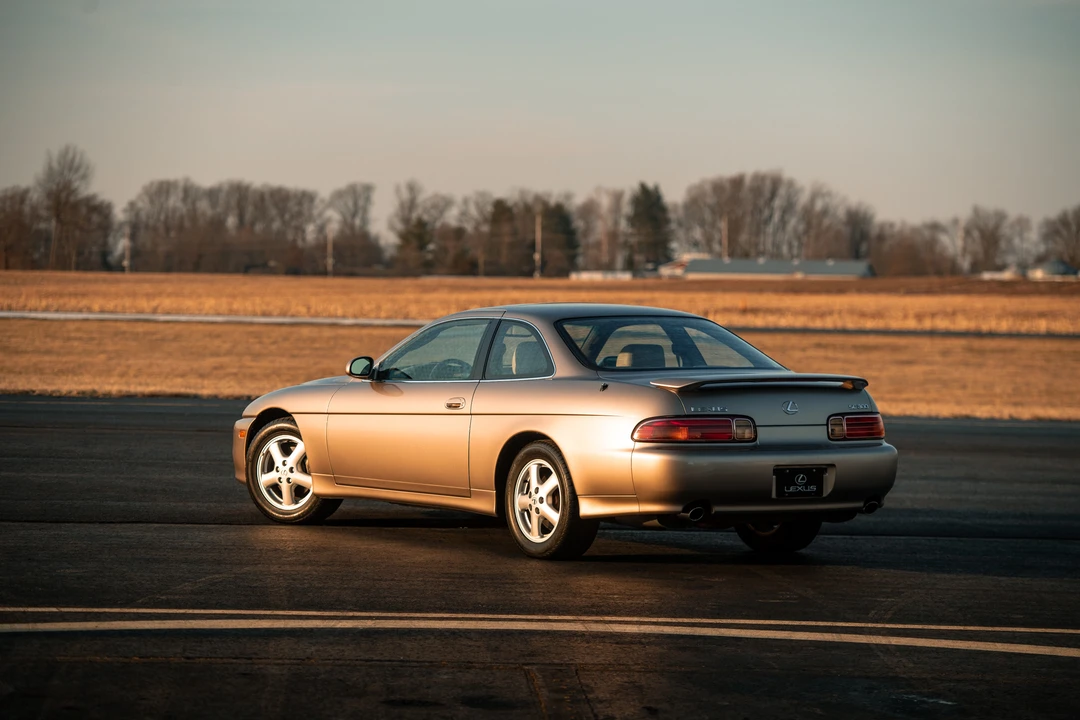 1999 Lexus SC400 - Image 14 of 31