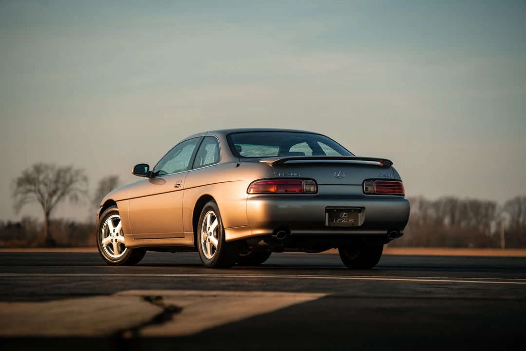 1999 Lexus SC400 - Image 16 of 31