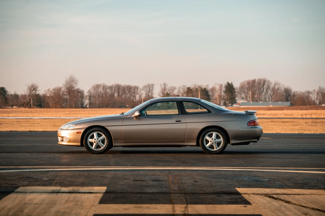 1999 Lexus SC400 - Image 8 of 31
