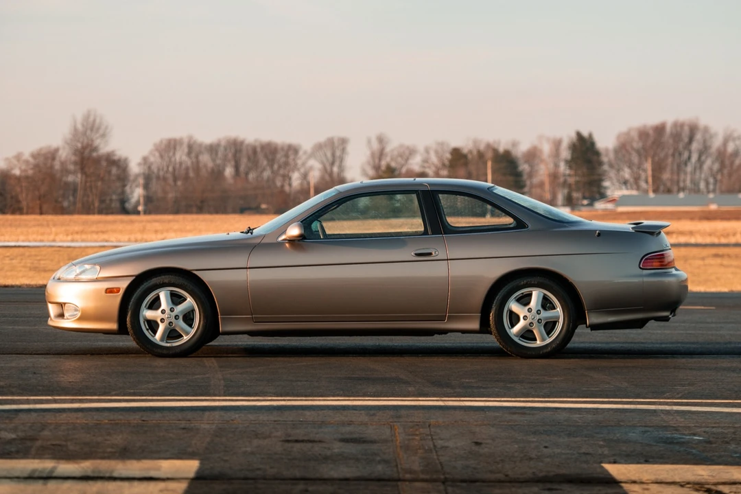 1999 Lexus SC400 - Image 9 of 31