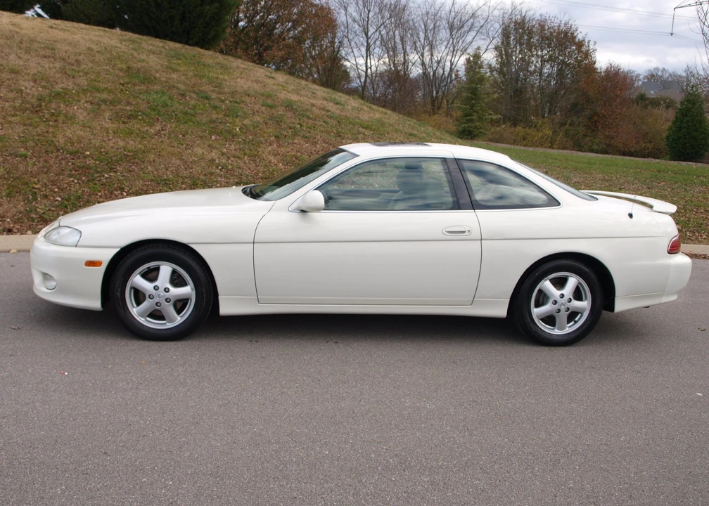1999 Lexus SC400 - Image 5 of 31