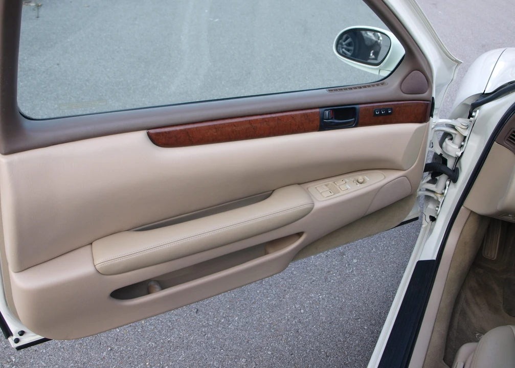 1999 Lexus SC400 - Image 31 of 31