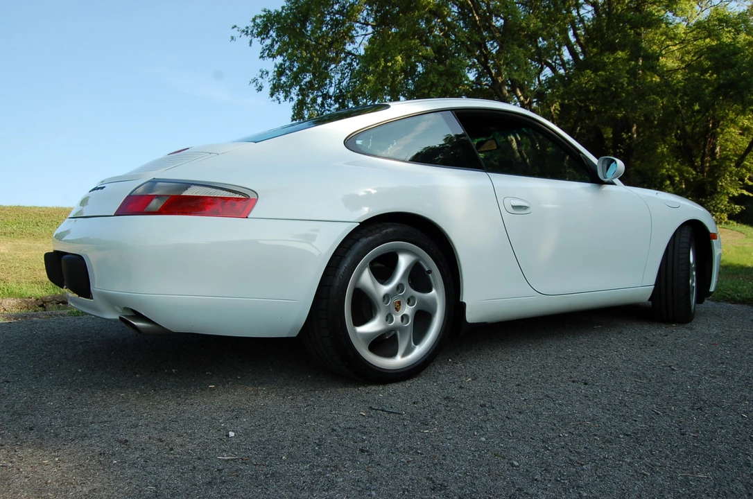 1999 Porsche 996 Carrera - Image 7 of 31