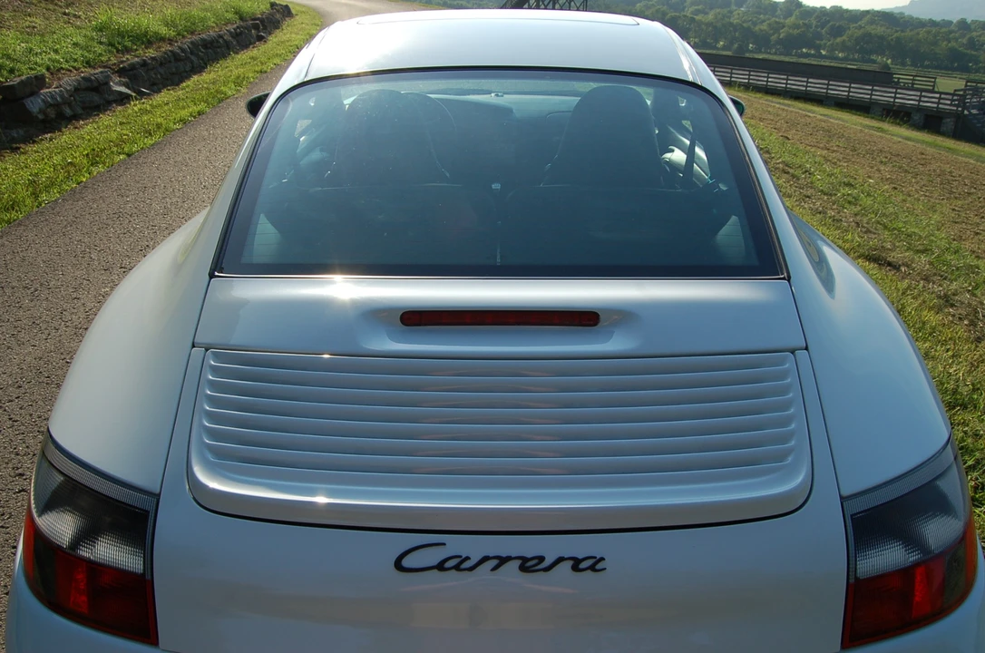 1999 Porsche 996 Carrera - Image 13 of 31