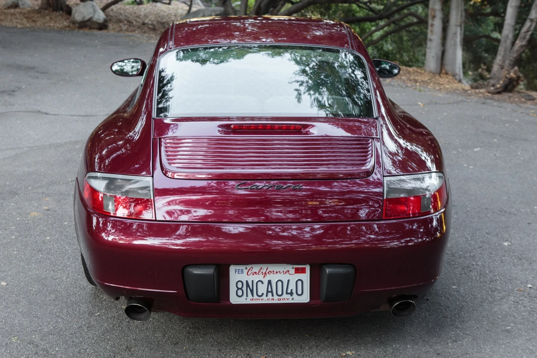 1999 Porsche 996 Carrera - Image 28 of 31