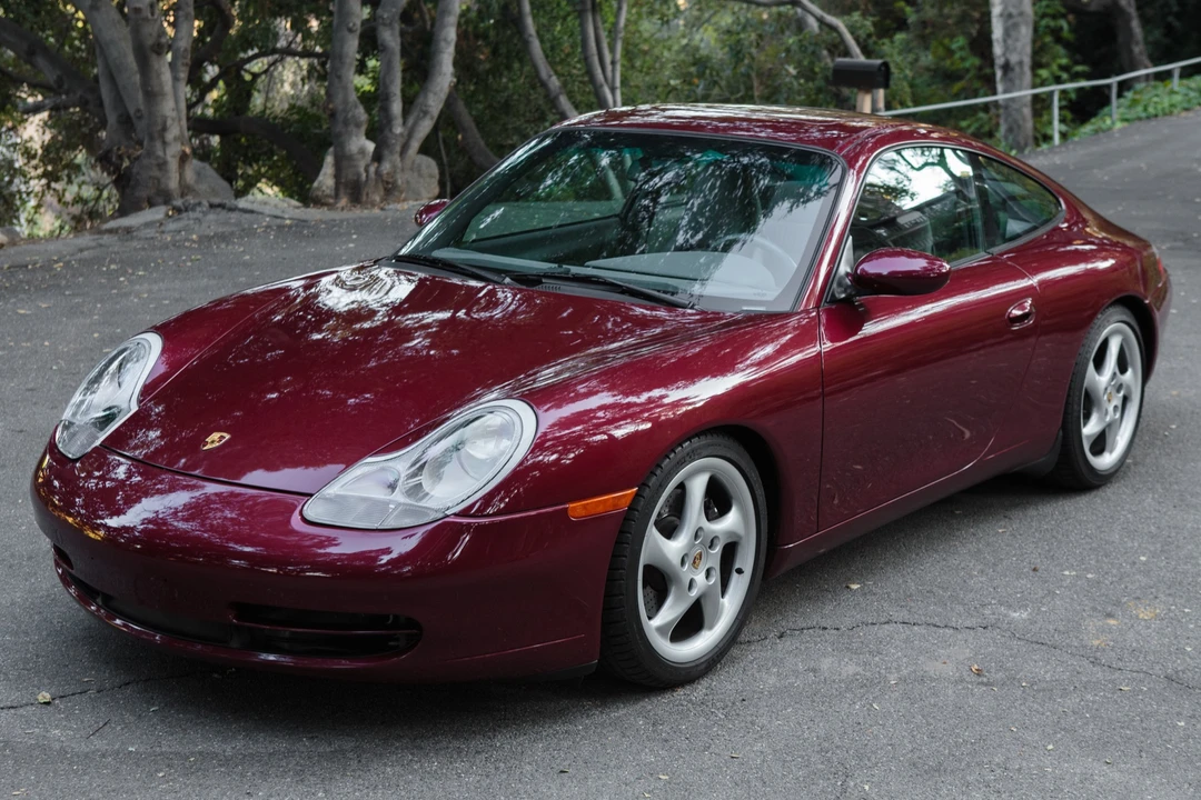 1999 Porsche 996 Carrera - Image 25 of 31