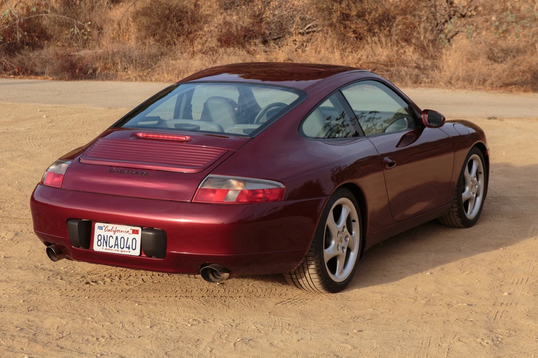 1999 Porsche 996 Carrera - Image 10 of 31