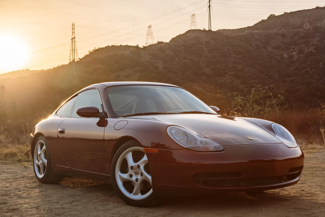 1999 Porsche 996 Carrera - Image 16 of 31