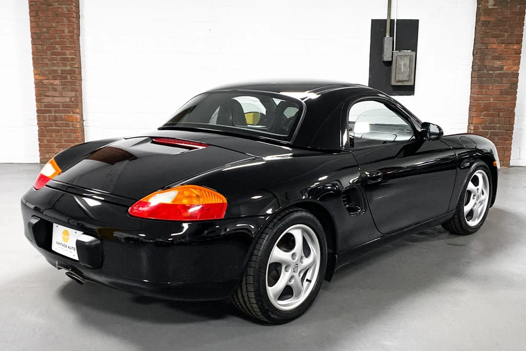 1999 Porsche 986 Boxster - Image 14 of 31
