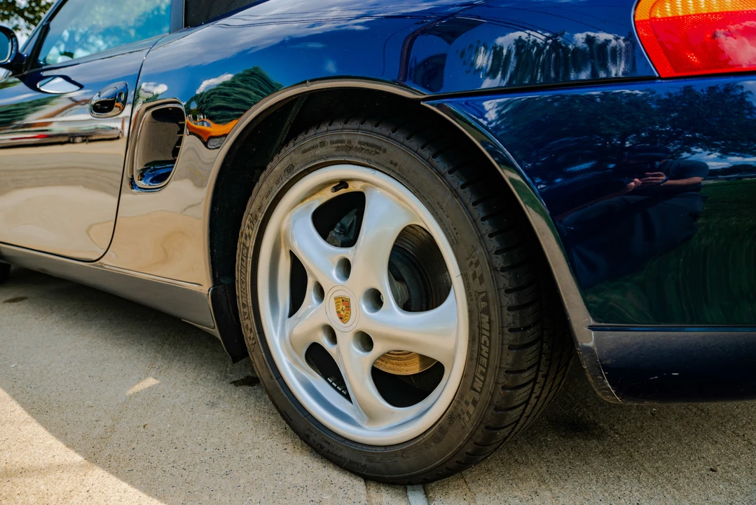 1999 Porsche 986 Boxster - Image 26 of 31