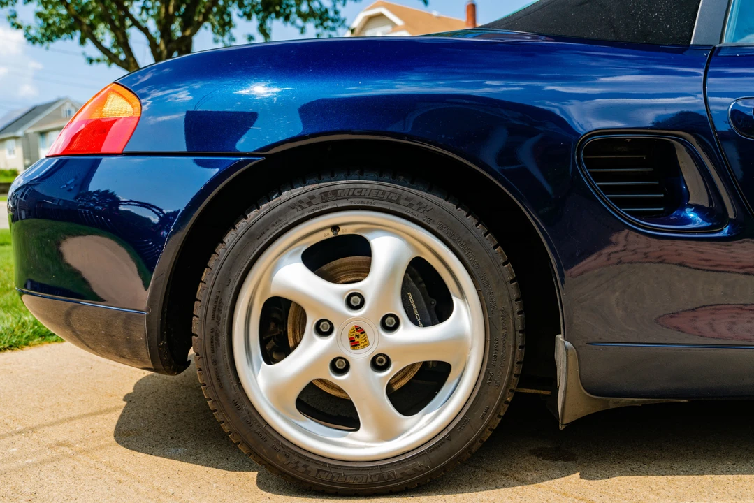 1999 Porsche 986 Boxster - Image 25 of 31
