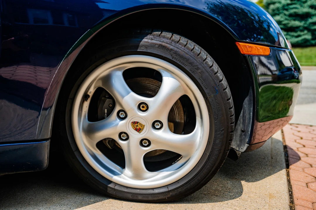 1999 Porsche 986 Boxster - Image 28 of 31