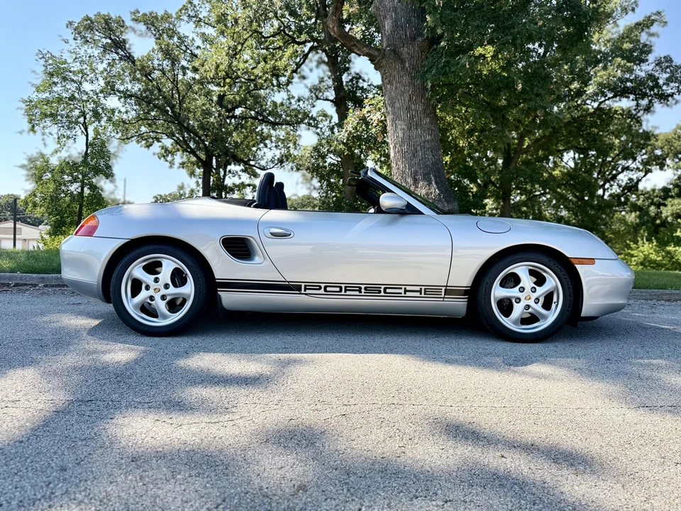 1999 Porsche 986 Boxster - Image 30 of 31