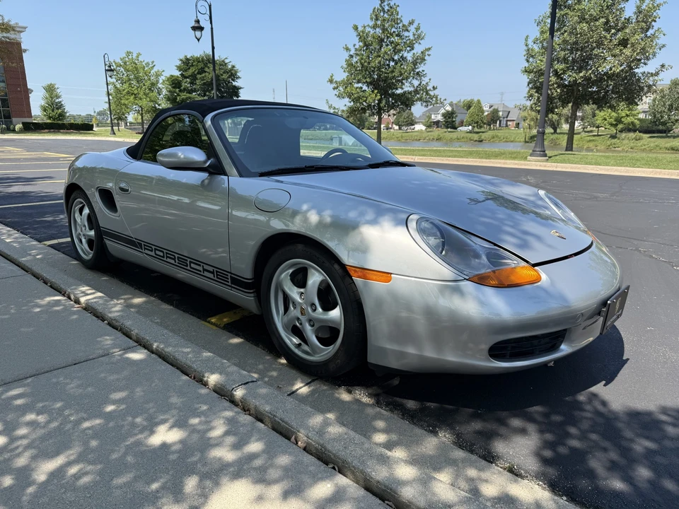 1999 Porsche 986 Boxster - Image 11 of 31