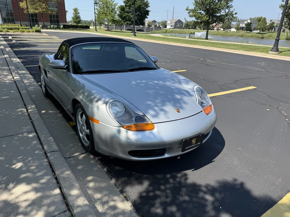 1999 Porsche 986 Boxster - Image 10 of 31