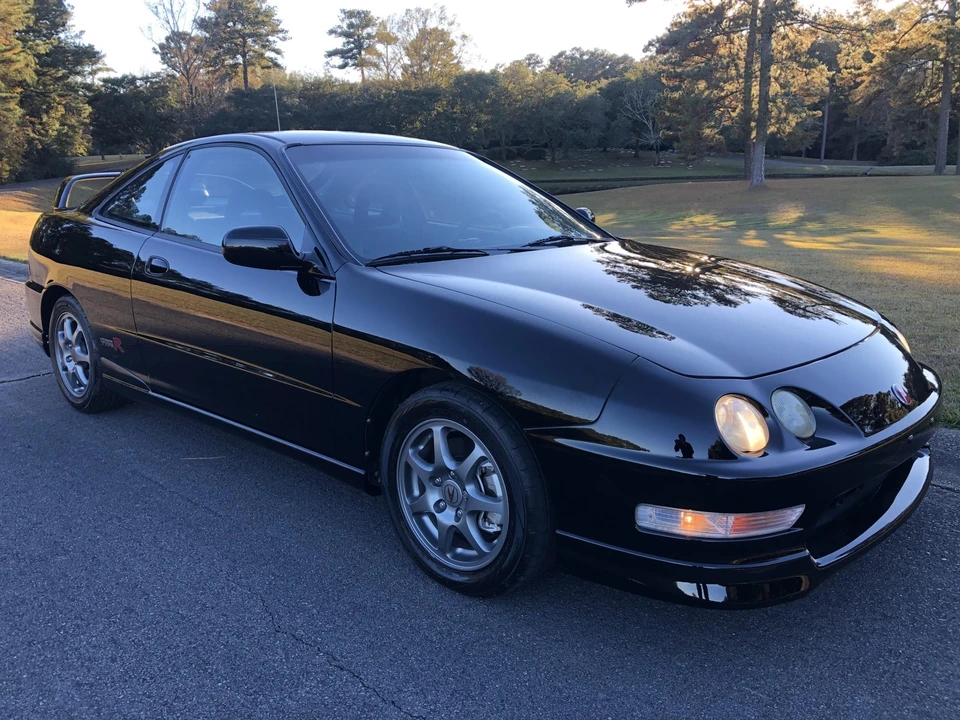 2000 Acura Integra Type R 3rd Gen - Image 11 of 31