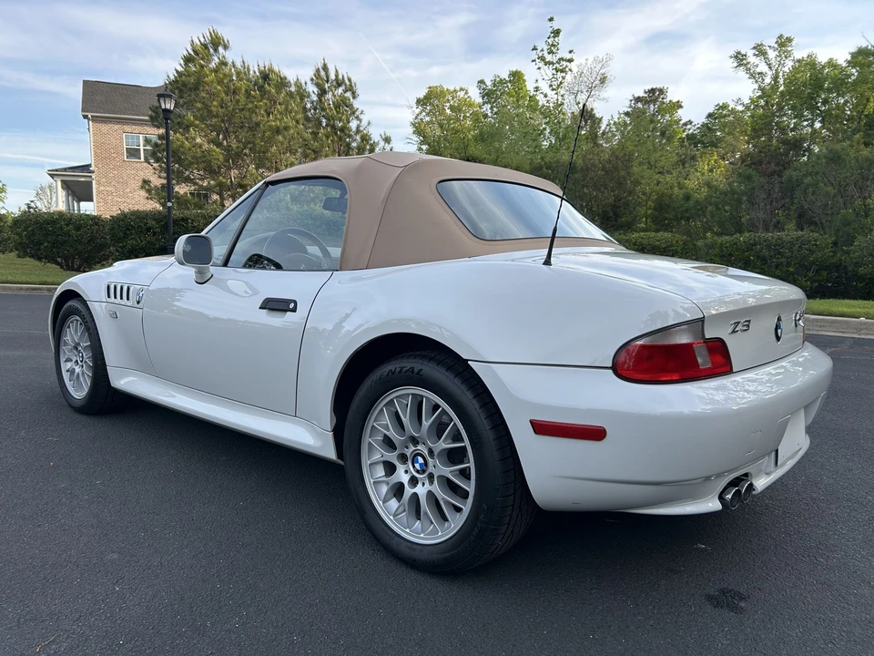 2000 BMW Z3 Roadster - Image 13 of 31