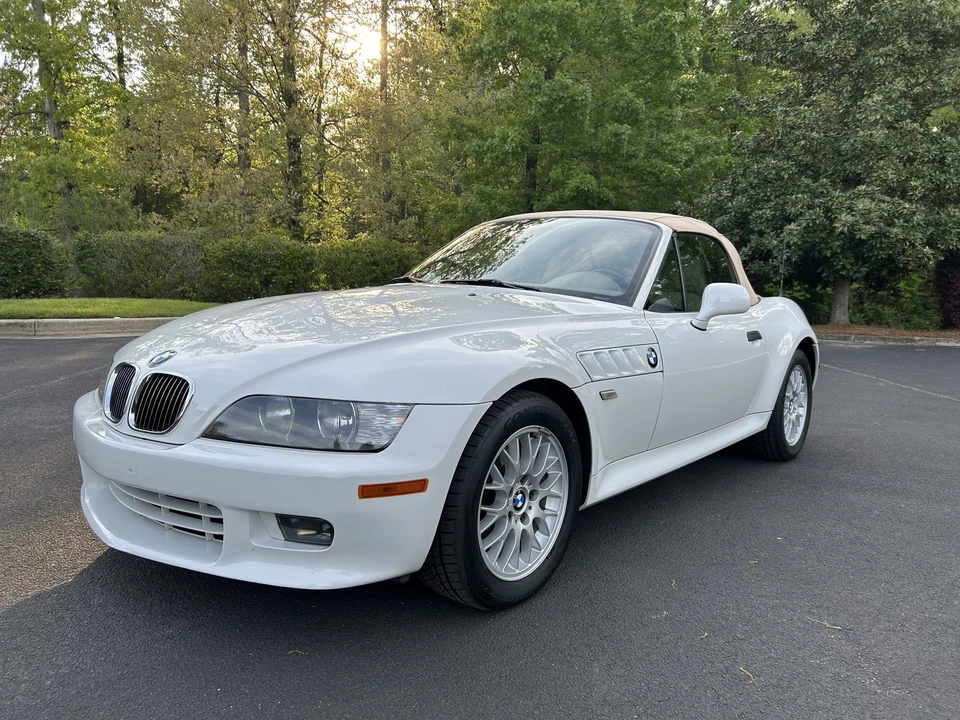 2000 BMW Z3 Roadster - Image 11 of 31