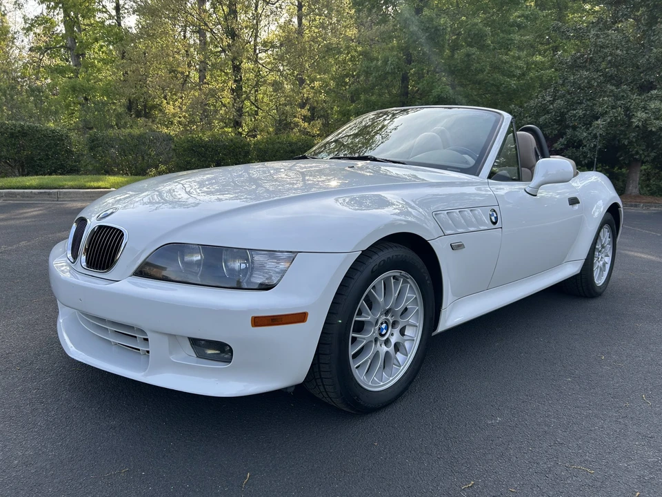 2000 BMW Z3 Roadster - Image 10 of 31