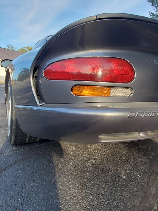 2000 Dodge Viper GTS 2nd Gen - Image 29 of 31