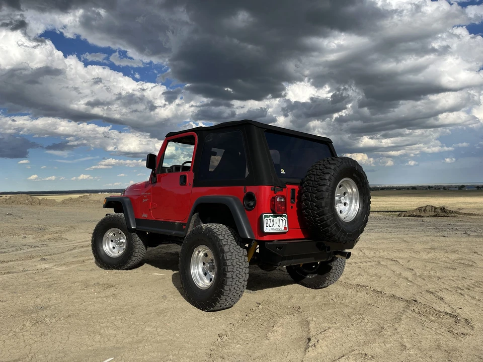 2000 Jeep TJ Wrangler - Image 15 of 31