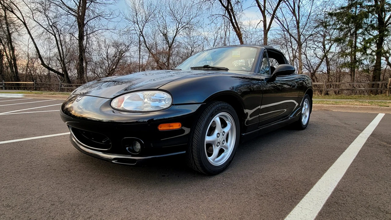 2000 Mazda NB MX-5 Miata - Image 7 of 31