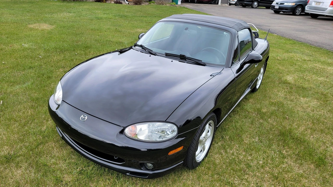 2000 Mazda NB MX-5 Miata - Image 5 of 31