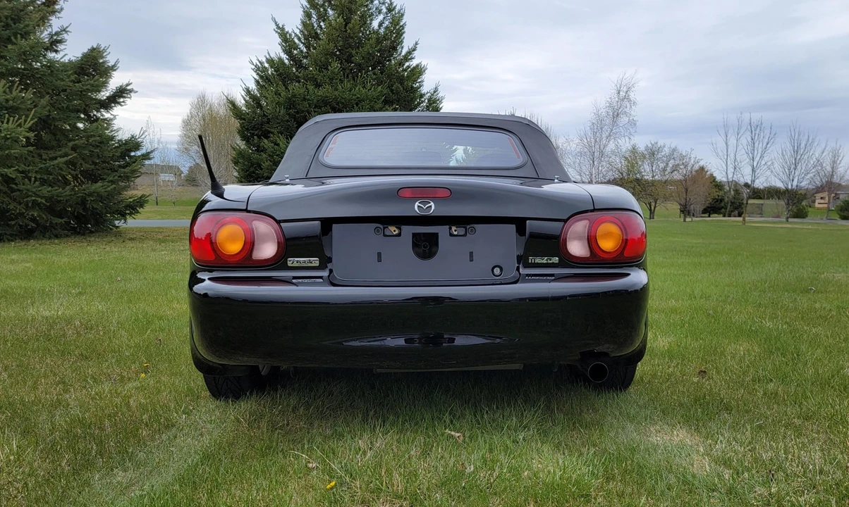 2000 Mazda NB MX-5 Miata - Image 24 of 31