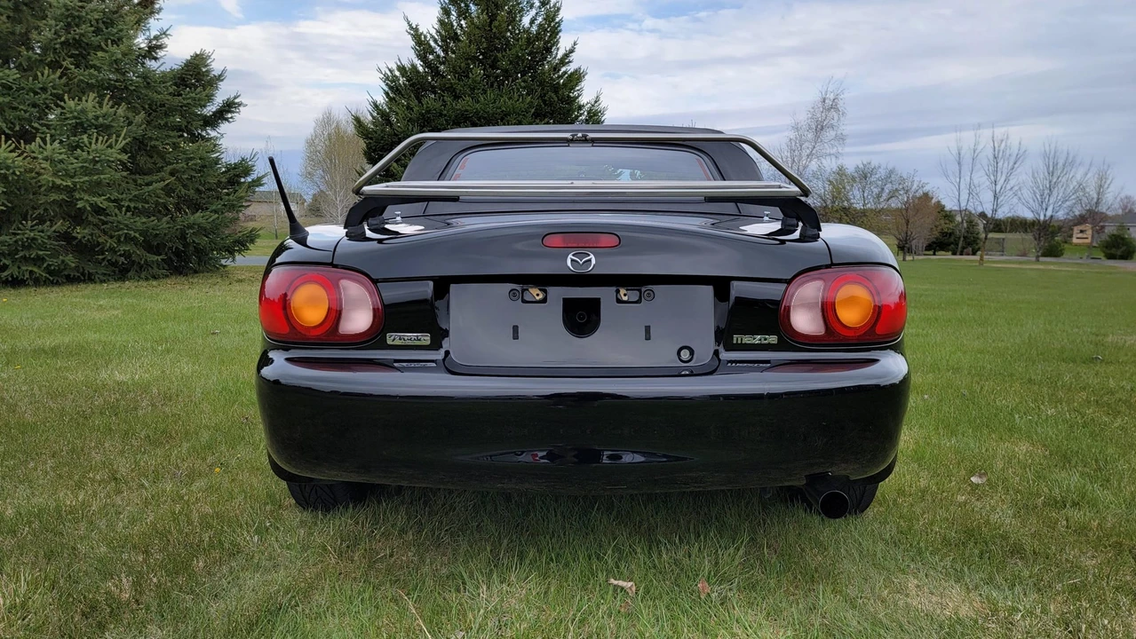 2000 Mazda NB MX-5 Miata - Image 25 of 31