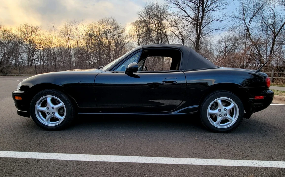 2000 Mazda NB MX-5 Miata - Image 14 of 31