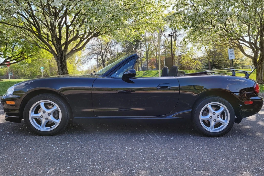 2000 Mazda NB MX-5 Miata - Image 12 of 31