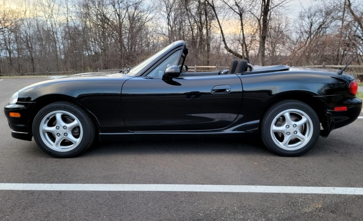 2000 Mazda NB MX-5 Miata - Image 13 of 31