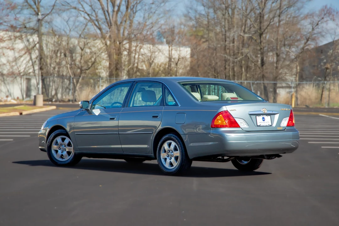 2000 Toyota Avalon 2nd Gen - Image 6 of 21