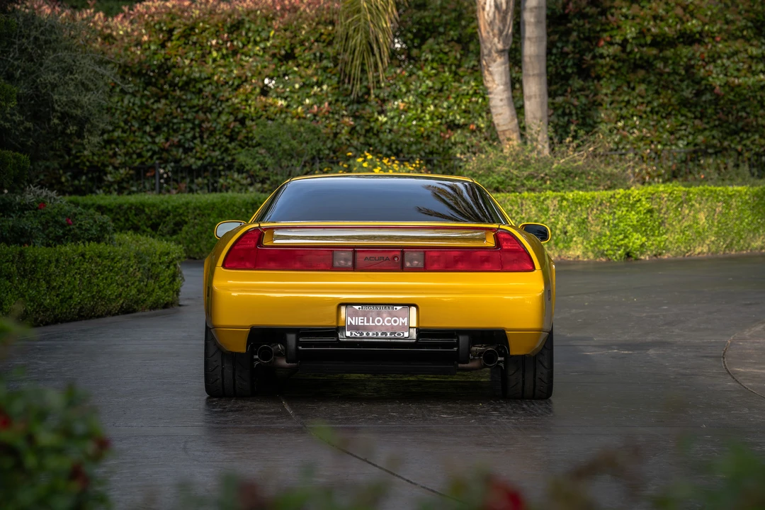 2001 Acura NA2 NSX - Image 11 of 31