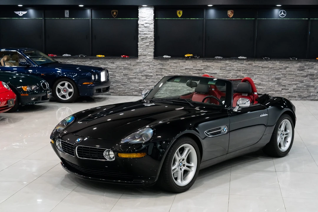 2001 BMW Z8 - Image 2 of 31