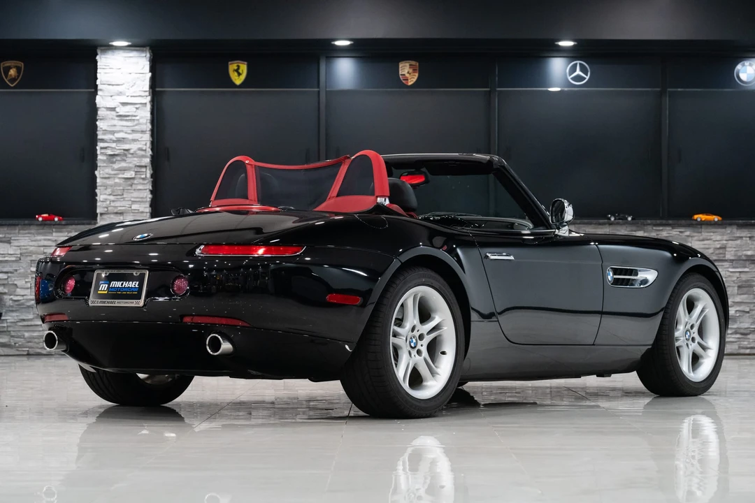 2001 BMW Z8 - Image 18 of 31