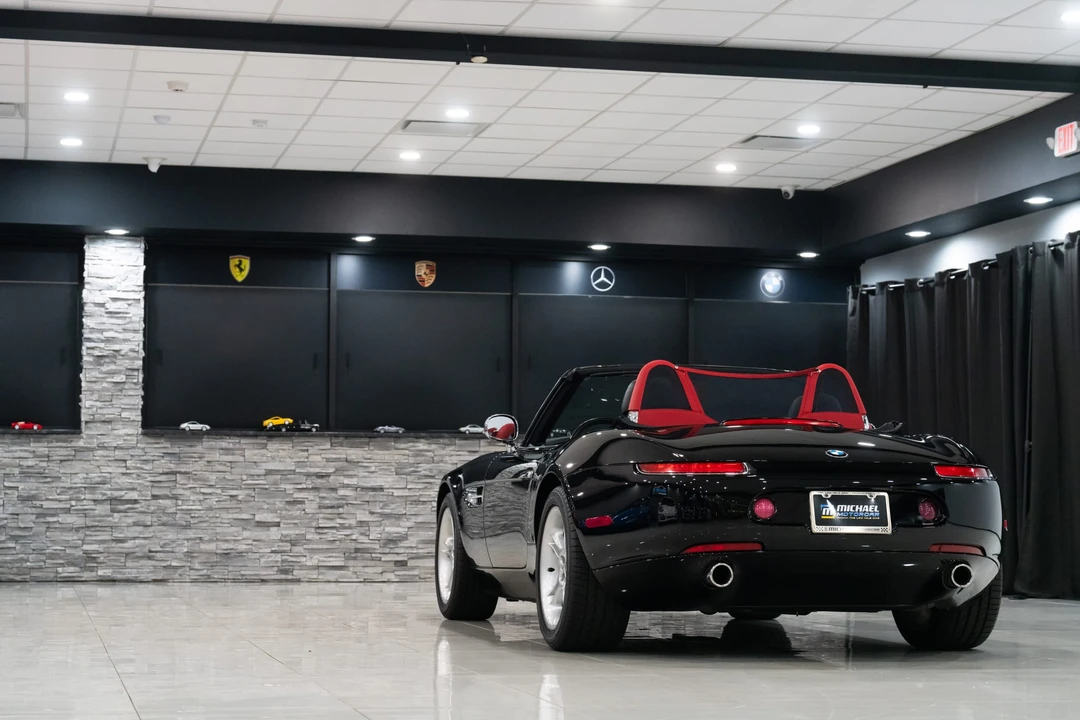 2001 BMW Z8 - Image 26 of 31