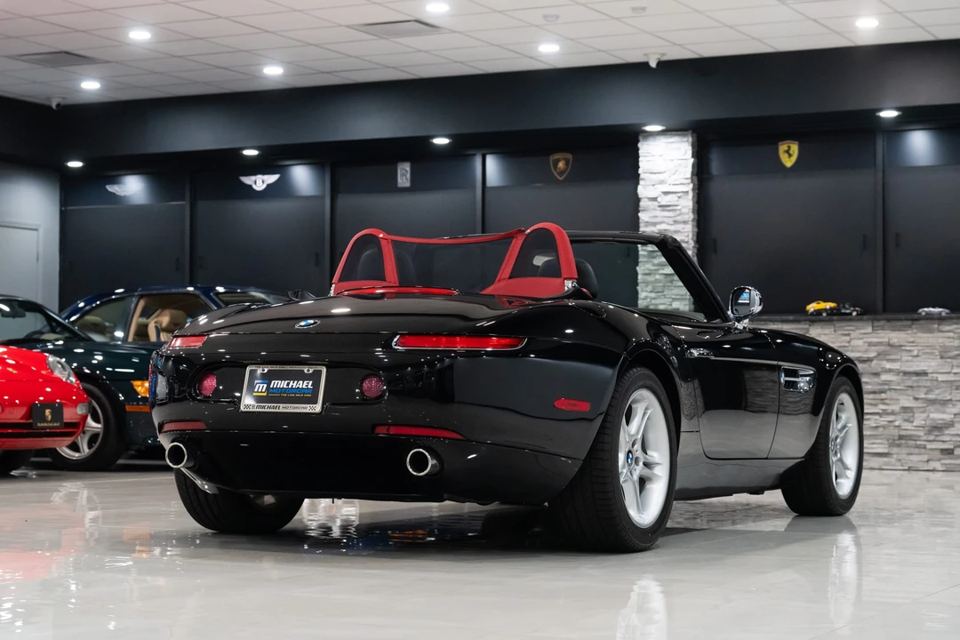 2001 BMW Z8 - Image 17 of 31