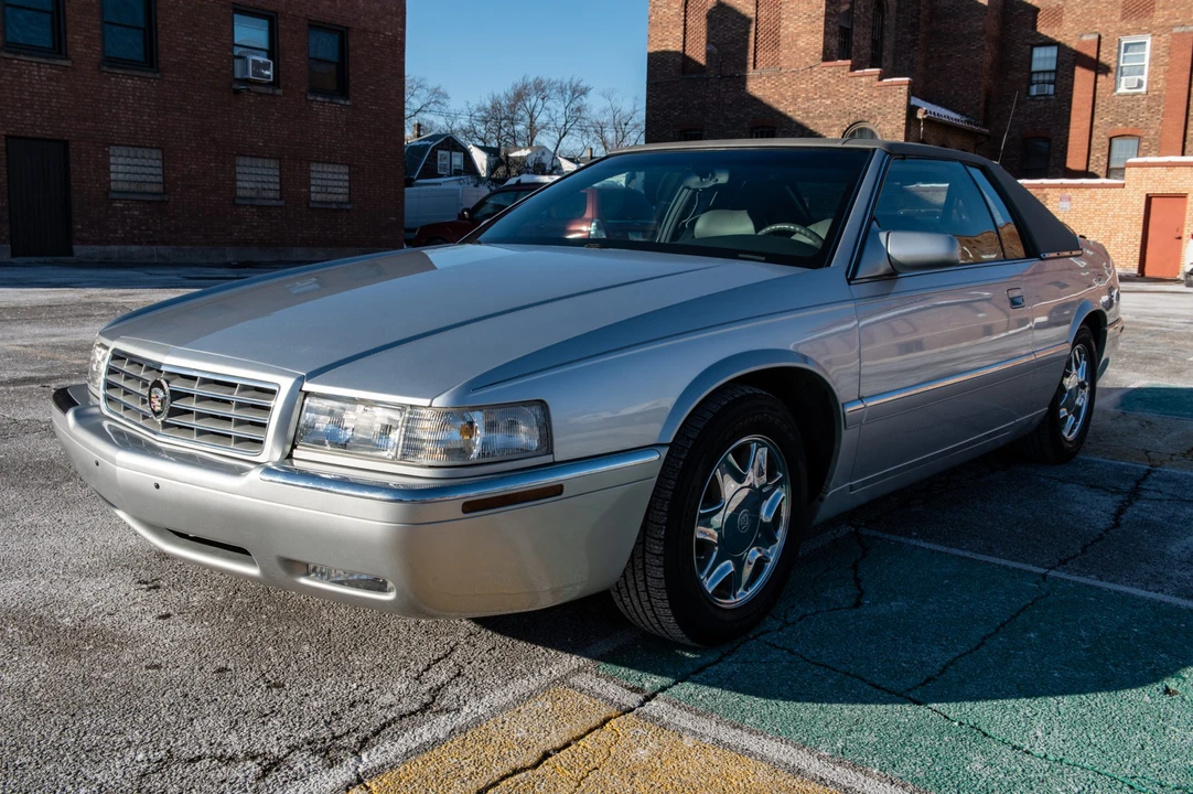 2001 Cadillac Eldorado 12th Gen - Image 10 of 31