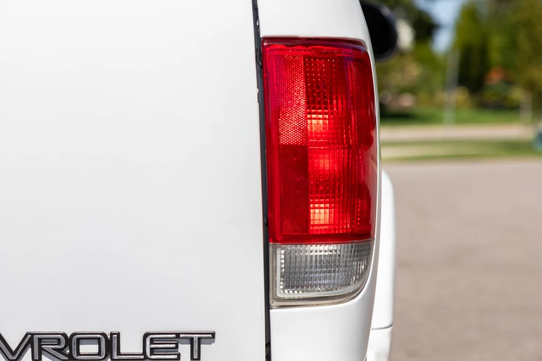 2001 Chevrolet S-10 Blazer 2nd Gen - Image 27 of 31