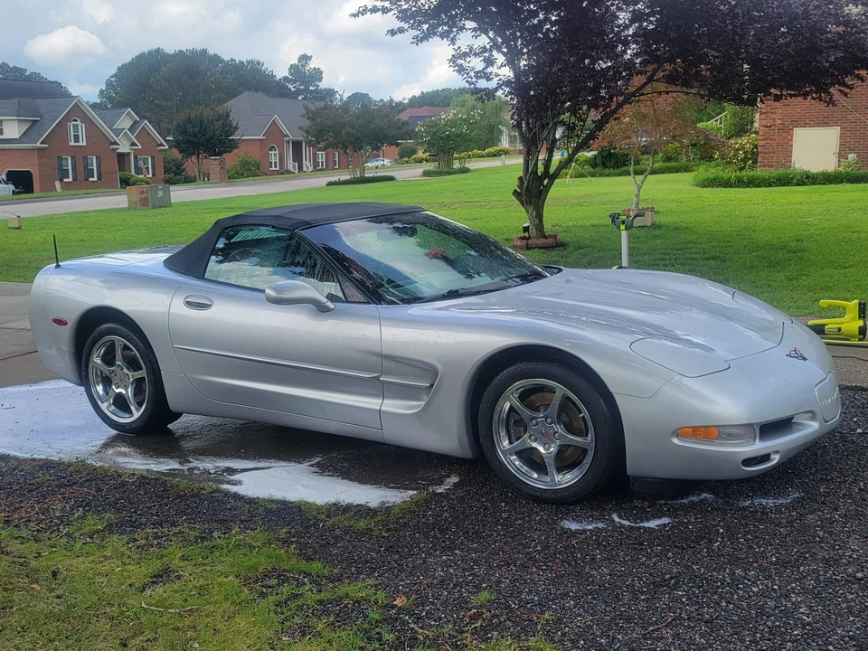2001 Chevrolet Corvette C5 - Image 23 of 31