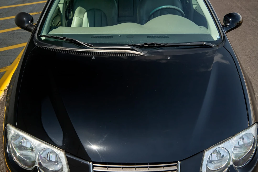 2001 Chrysler 300 - Image 21 of 31